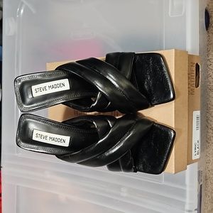 Steve Madden Lyric 8M Black Heel